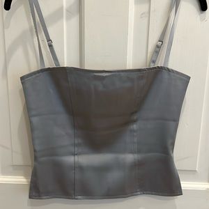 Lioness offficial top